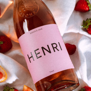 Bouteille de vin rosé, Henri 1908, de la Maison Henri Badoux à Aigle.