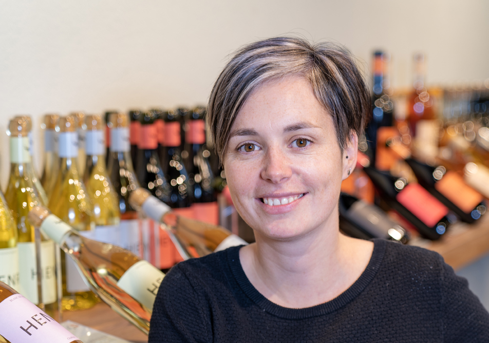 Marjorie Bonvin, l'Oenologue des vins Henri, de la Maison Badoux.