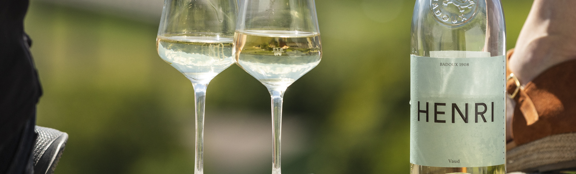 Vins blancs suisses de la maison Henri Badoux à Aigle.